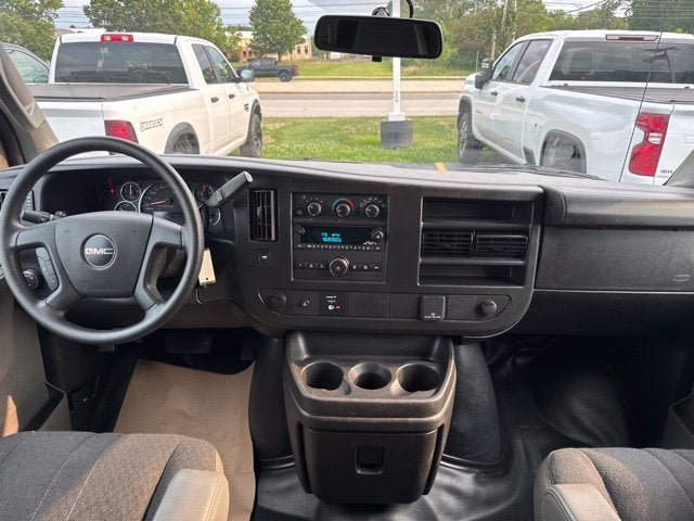 Used 2025 GMC Savana 2500 w/ Driver Convenience Package RWD image 22