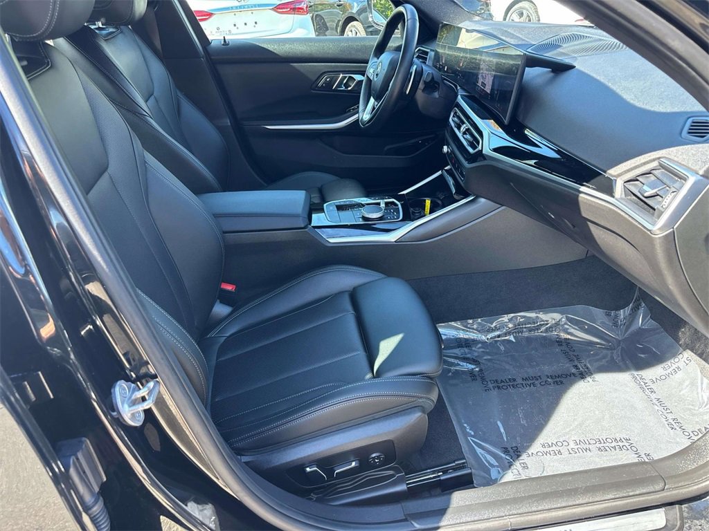 Used 2024 BMW 330e xDrive image 15