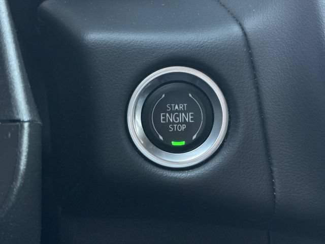 Used 2021 Chevrolet Suburban High Country AWD/4WD image 20
