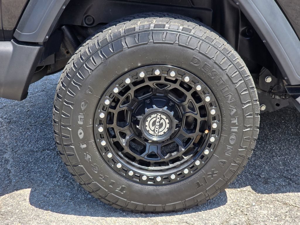 Used 2019 Jeep Wrangler Sport AWD/4WD image 12