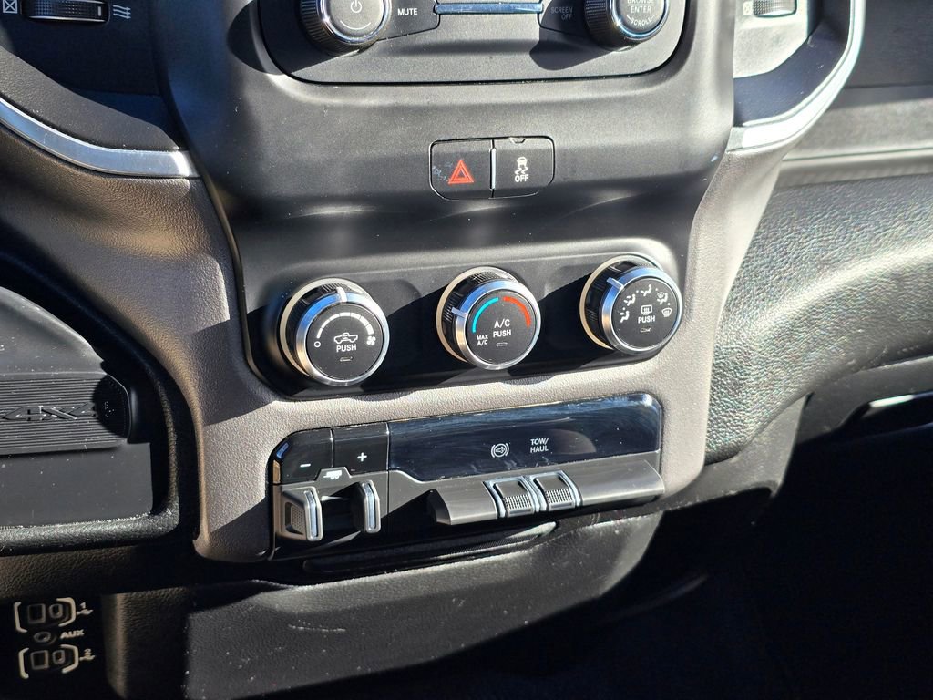 Used 2019 RAM 2500 Big Horn image 23