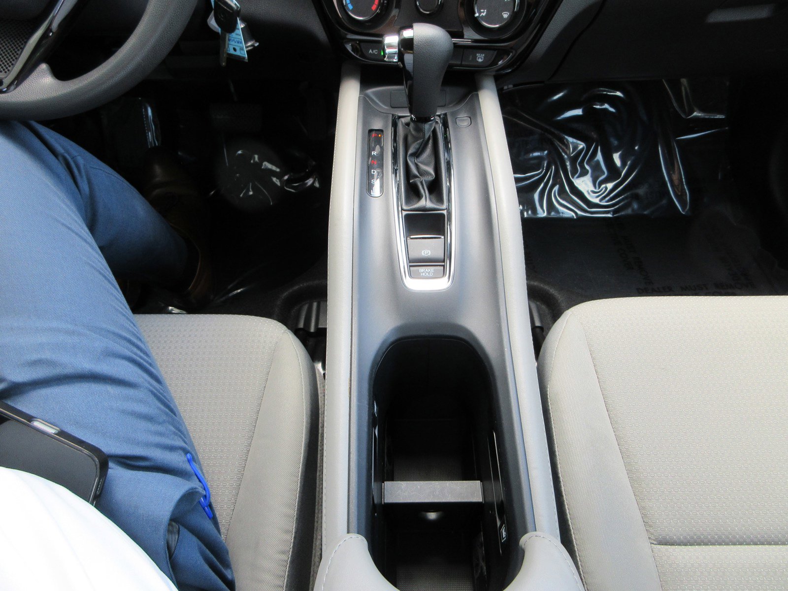 Used 2021 Honda HR-V LX image 39