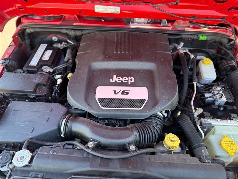 Used 2017 Jeep Wrangler Unlimited Sport w/ Quick Order Package 24S AWD/4WD image 8