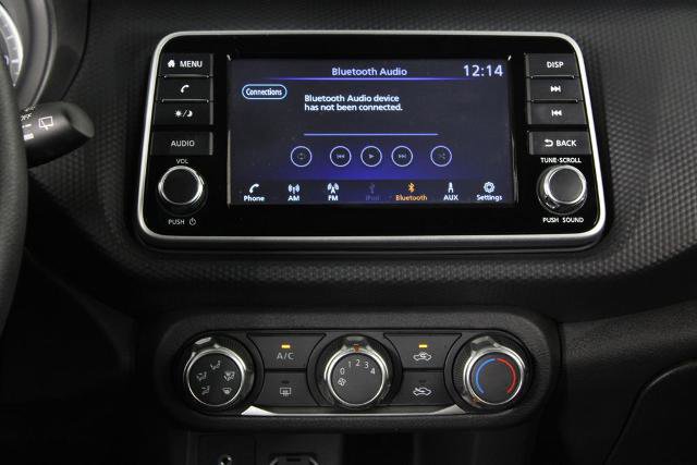 Certified 2025 Nissan Kicks Play S FWD image 9