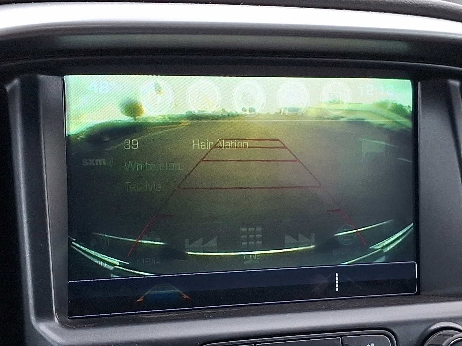 Used 2018 Chevrolet Colorado LT image 17