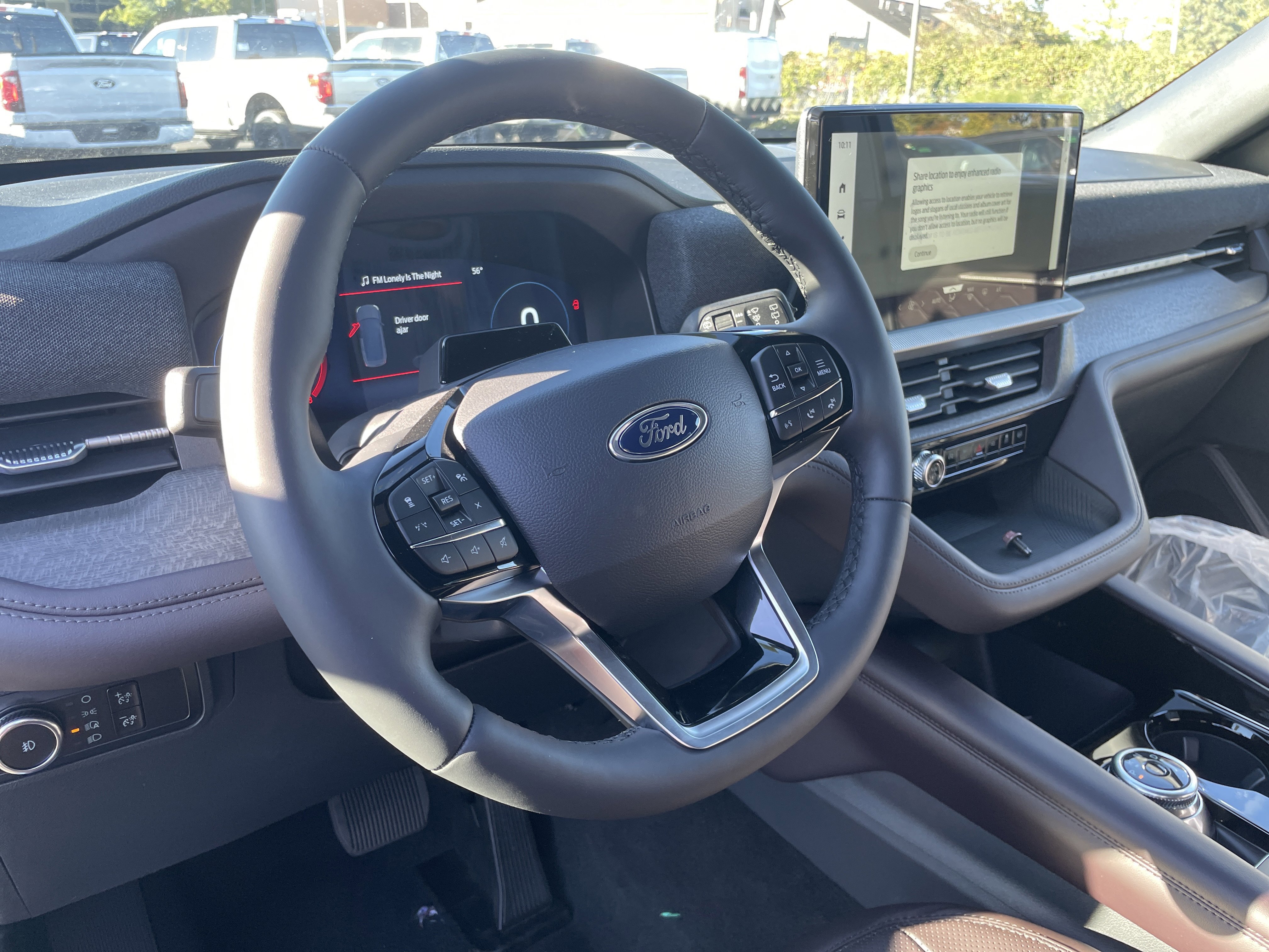 New 2026 Ford Explorer Platinum image 11