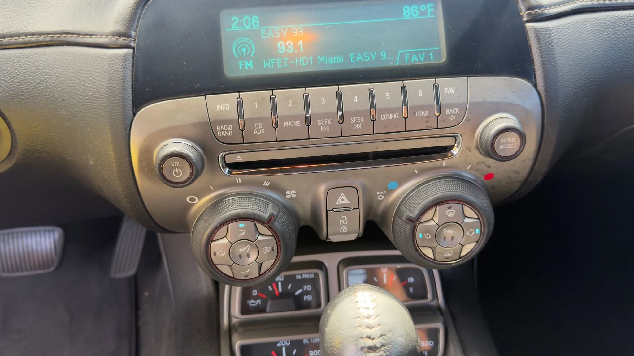 Used 2012 Chevrolet Camaro LT image 25