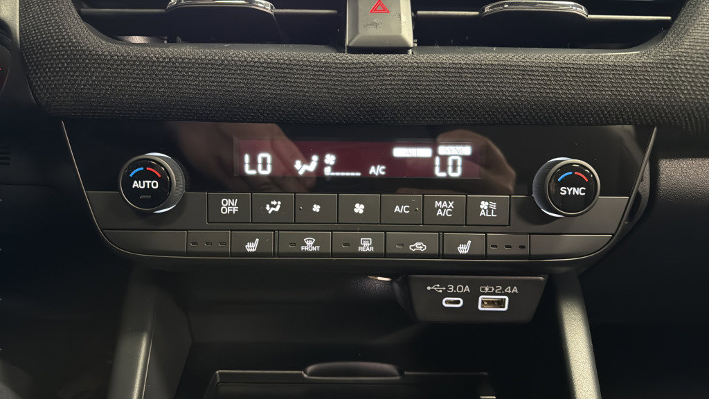 New 2026 Subaru Outback Limited AWD/4WD image 29