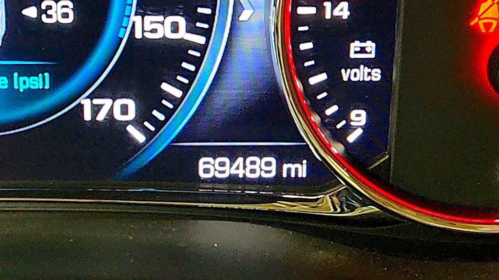 Used 2019 GMC Acadia Denali image 16