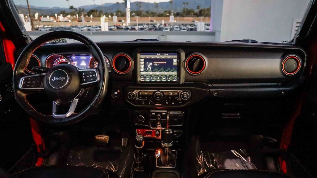 Used 2021 Jeep Gladiator Mojave image 15