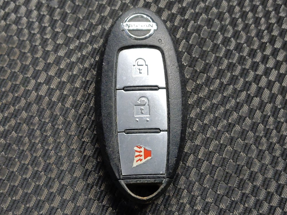 Used 2020 Nissan Rogue Sport SV FWD image 32