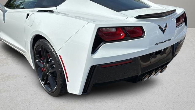 Used 2019 Chevrolet Corvette Stingray Coupe w/ Carbon Flash Badge Package image 37