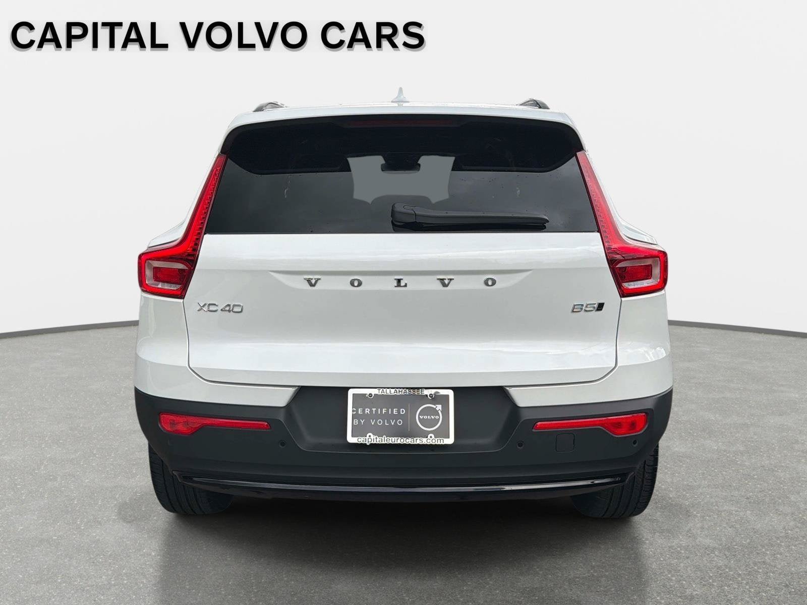 Used 2026 Volvo XC40 B5 Plus AWD/4WD image 6