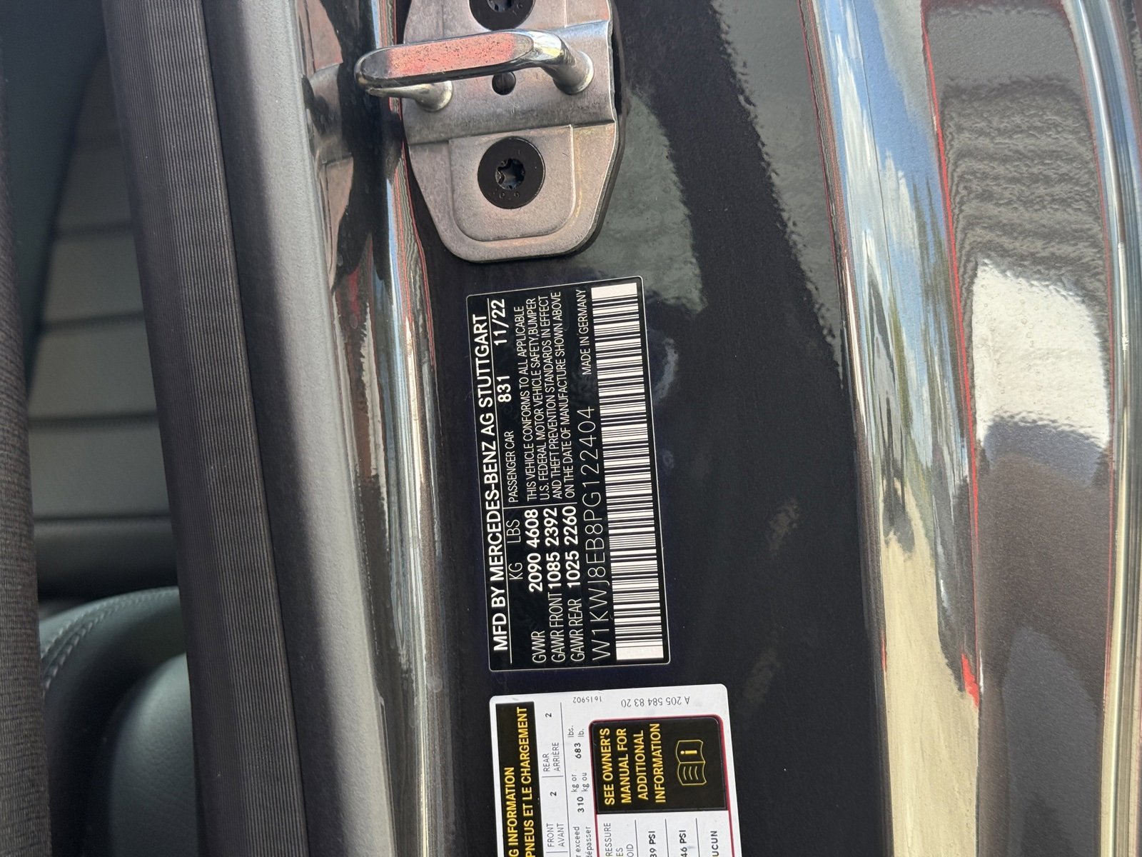 Used 2023 Mercedes-Benz C 300 4MATIC Coupe image 24