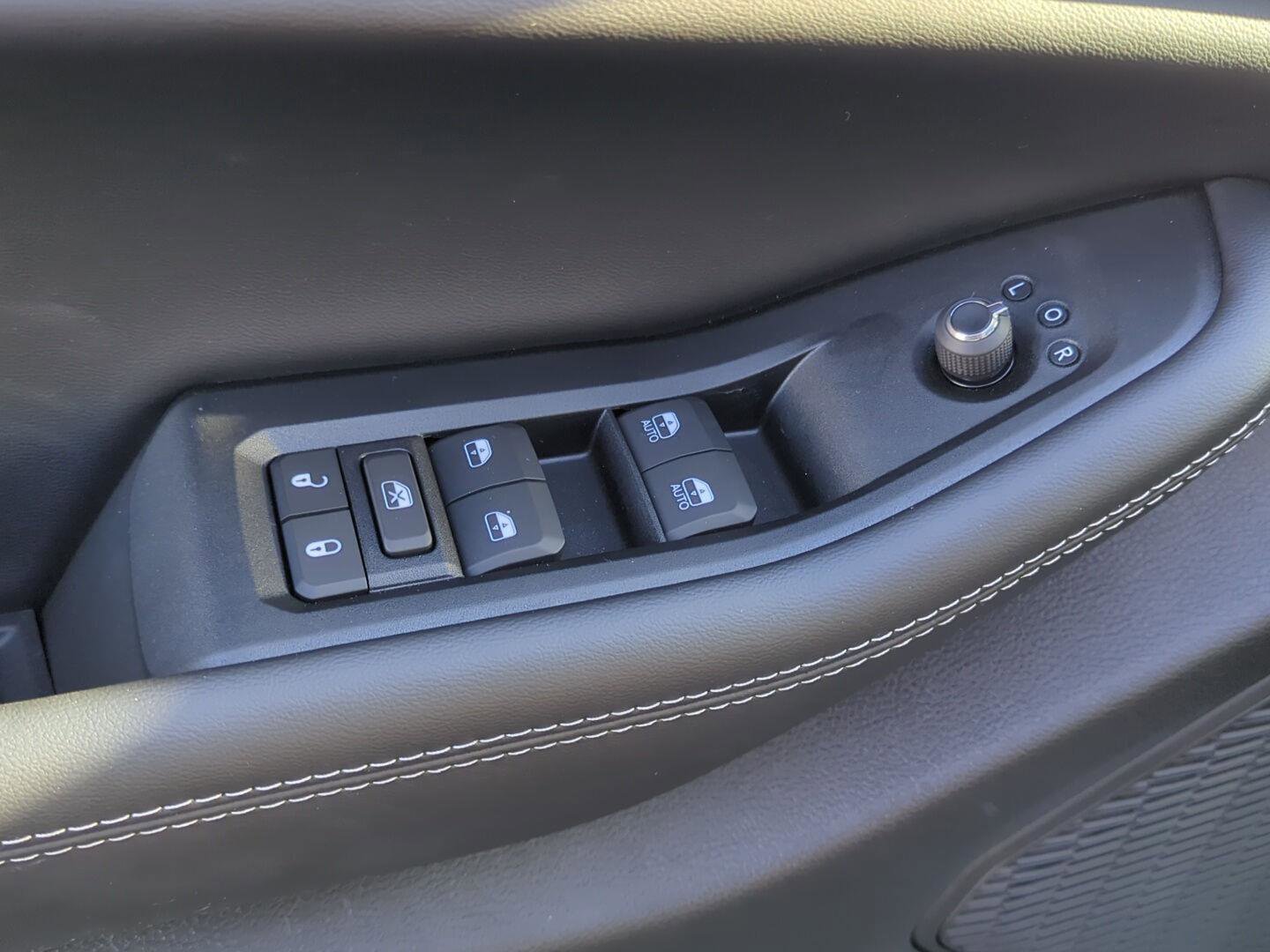 New 2025 Jeep Grand Cherokee Limited image 14