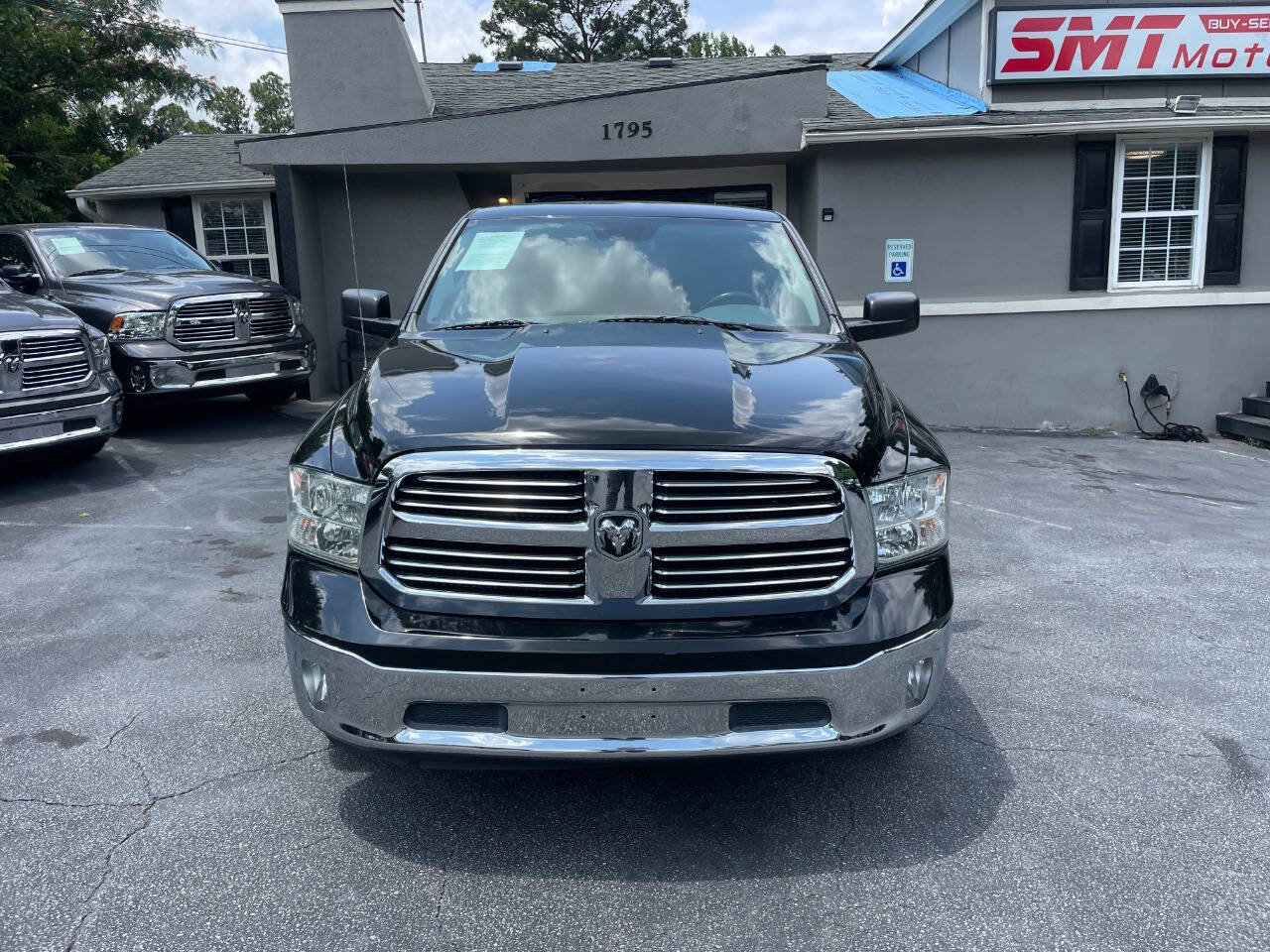 Used 2014 RAM 1500 Big Horn RWD image 3