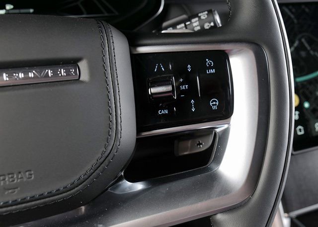 New 2025 Land Rover Range Rover SE image 17