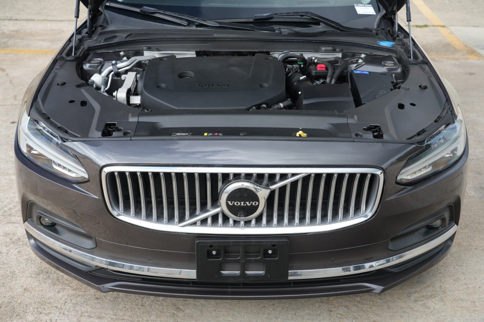Used 2023 Volvo S90 B6 Ultimate w/ Protection Package Premier AWD/4WD image 8