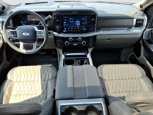 Used 2025 Ford F450 Platinum w/ Platinum Plus Package AWD/4WD image 9