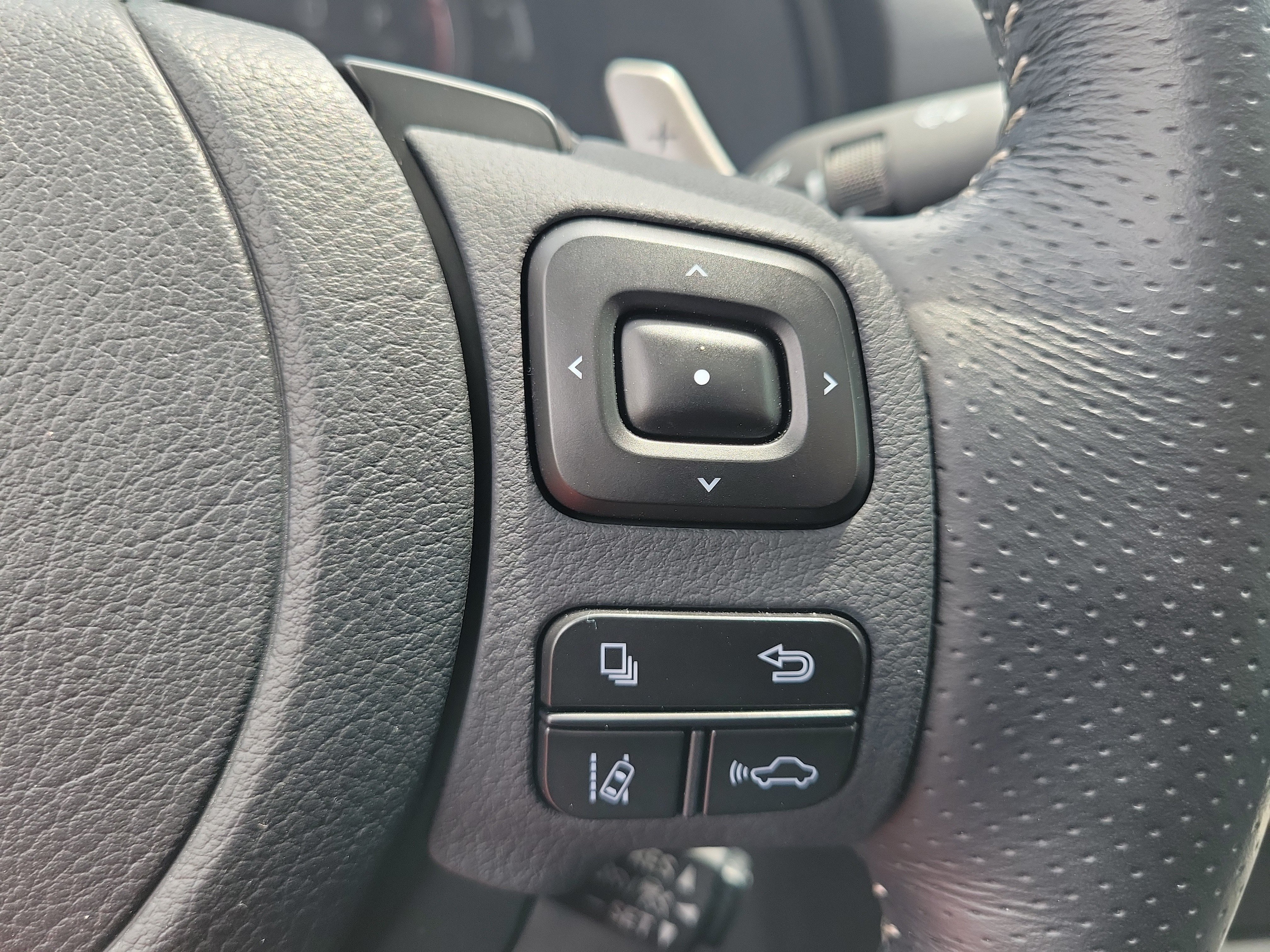 Used 2024 Lexus IS 350 F Sport w/ Navigation Package RWD image 26