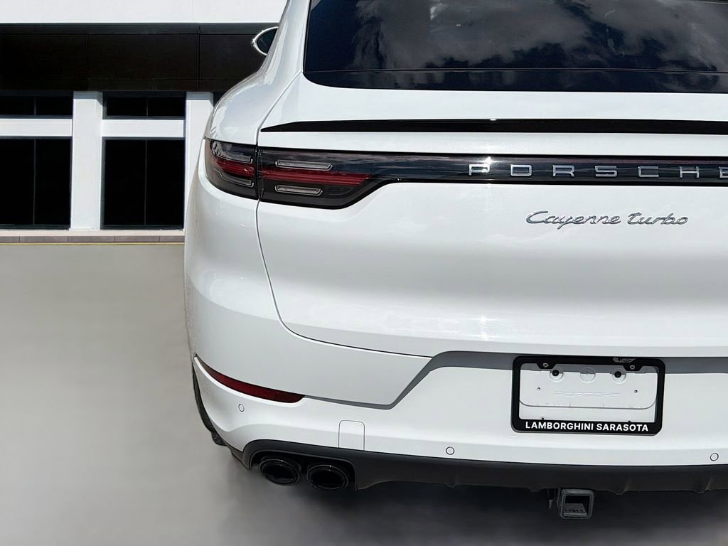 Used 2020 Porsche Cayenne Turbo image 13