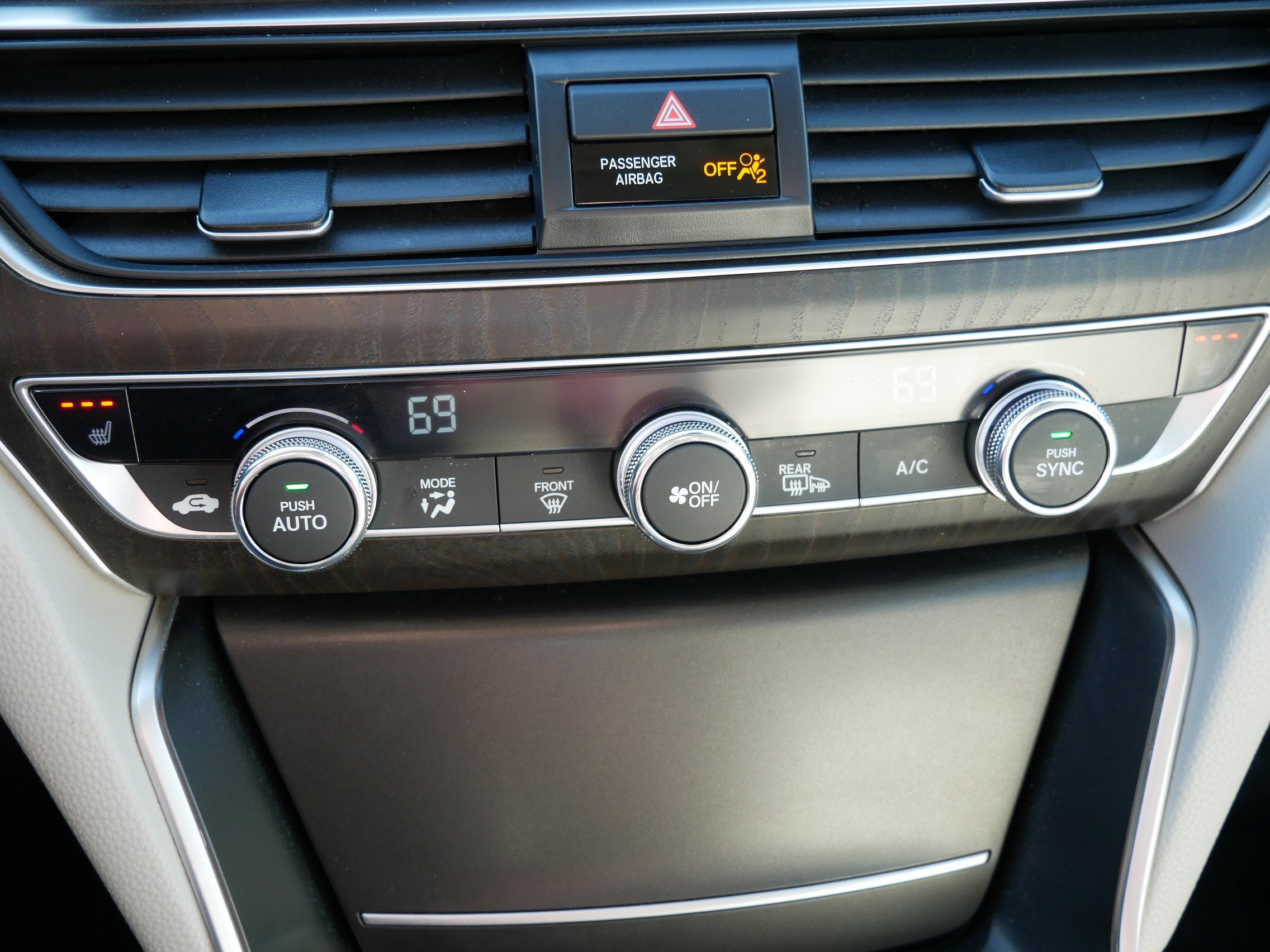 Certified 2021 Honda Accord EX image 23