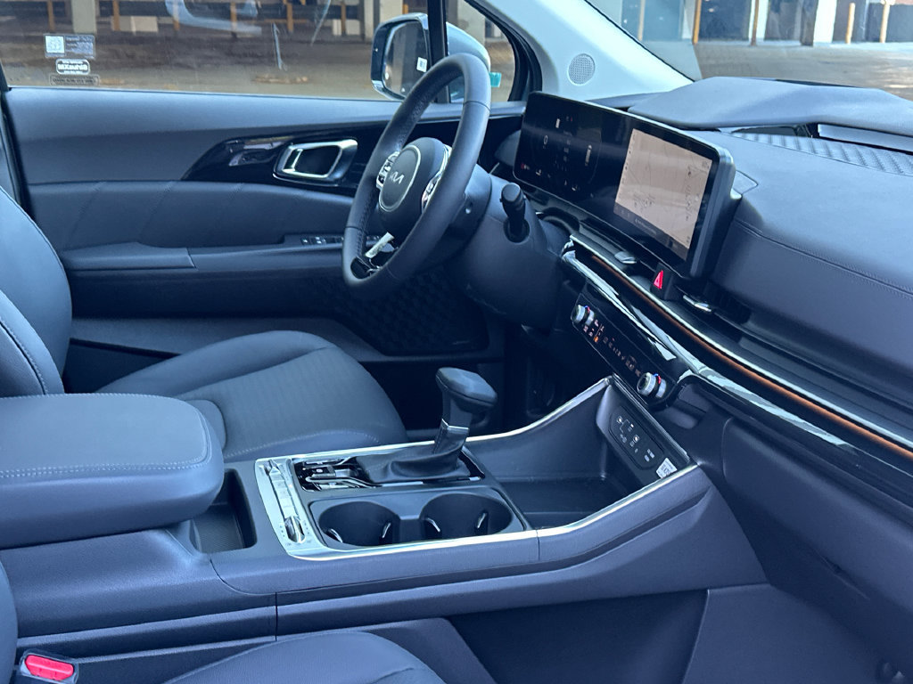 New 2026 Kia Carnival SX Prestige FWD image 14