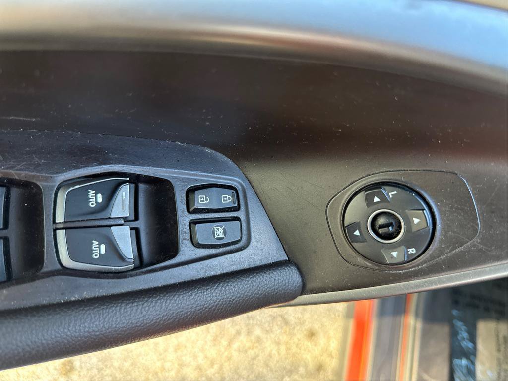 Used 2017 Hyundai Santa Fe Sport FWD image 33