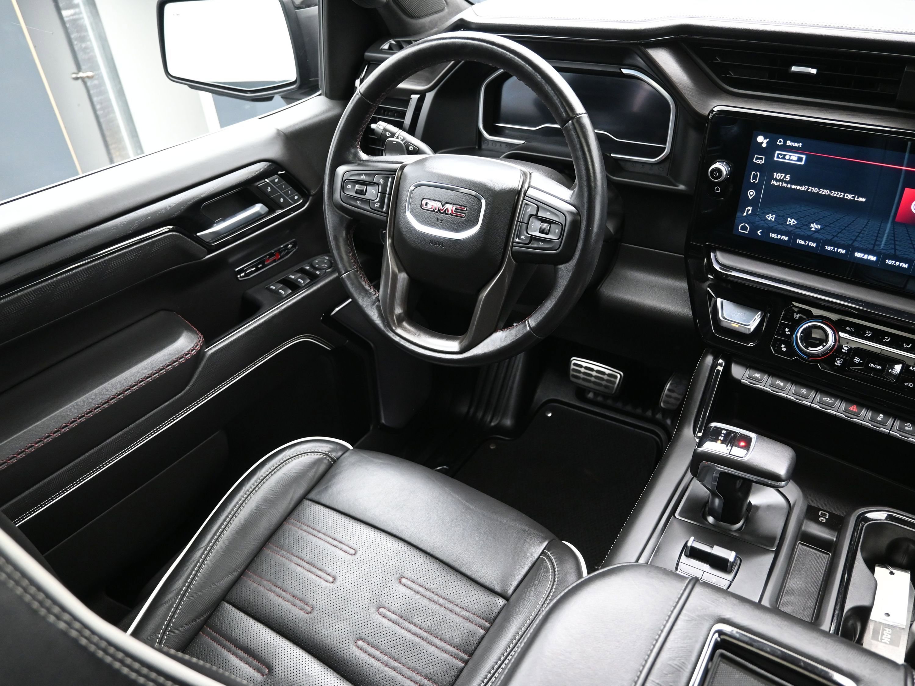 Used 2022 GMC Sierra 1500 AT4X image 23