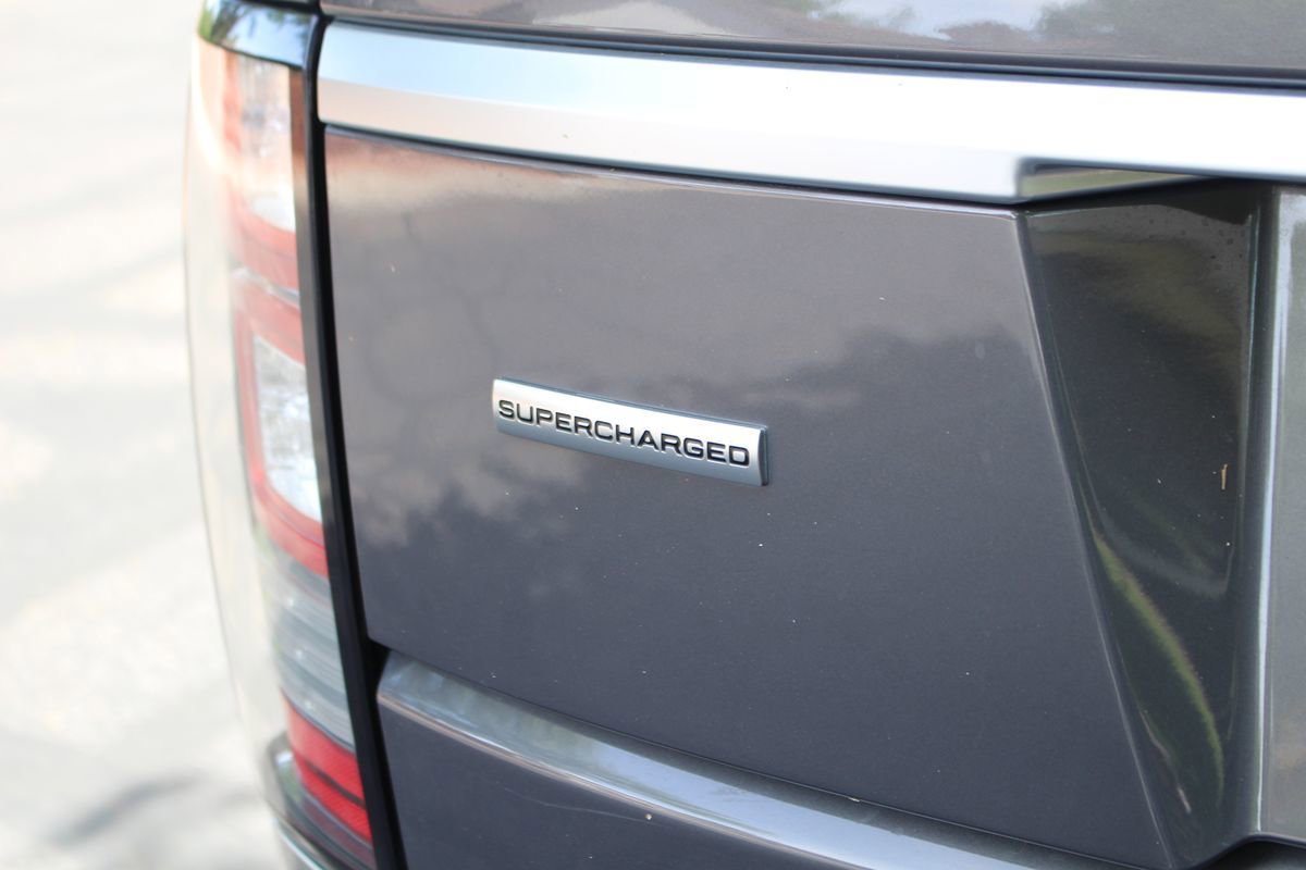 Used 2016 Land Rover Range Rover Supercharged AWD/4WD image 70