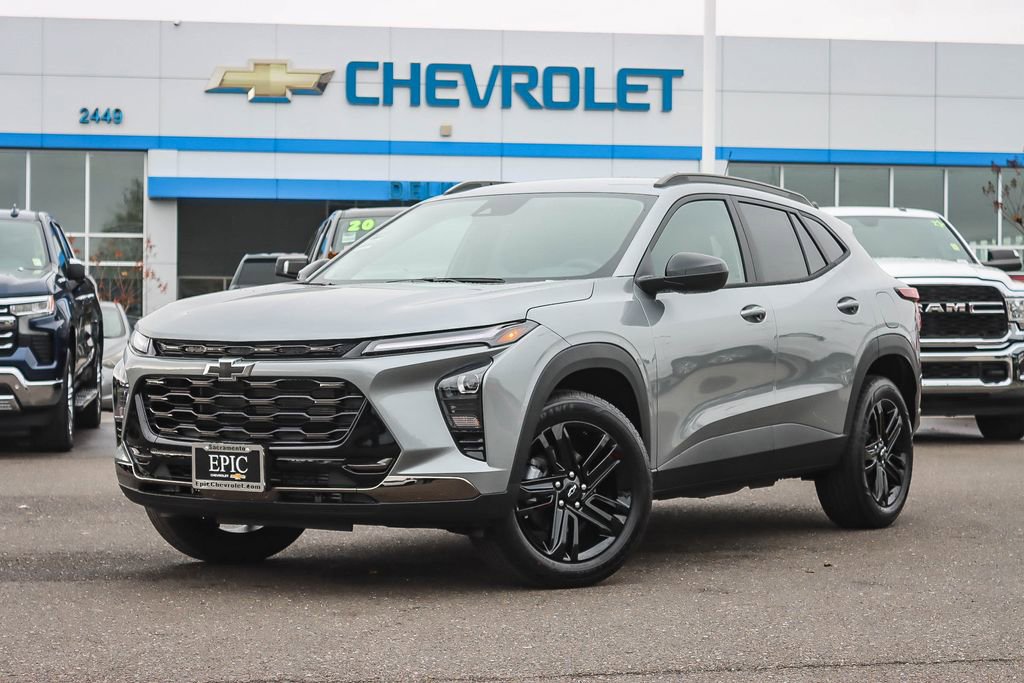 New 2026 Chevrolet Trax ACTIV image 1