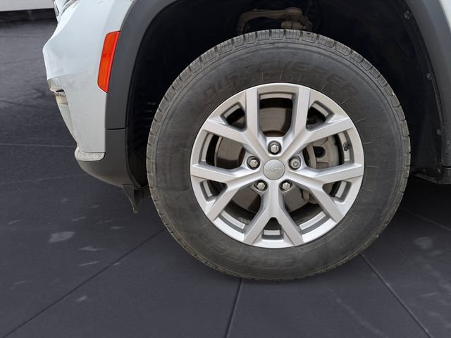 Used 2021 Jeep Grand Cherokee L Limited AWD/4WD image 14