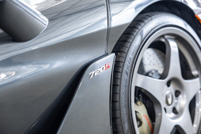 Used 2021 McLaren 720S Performance RWD image 23