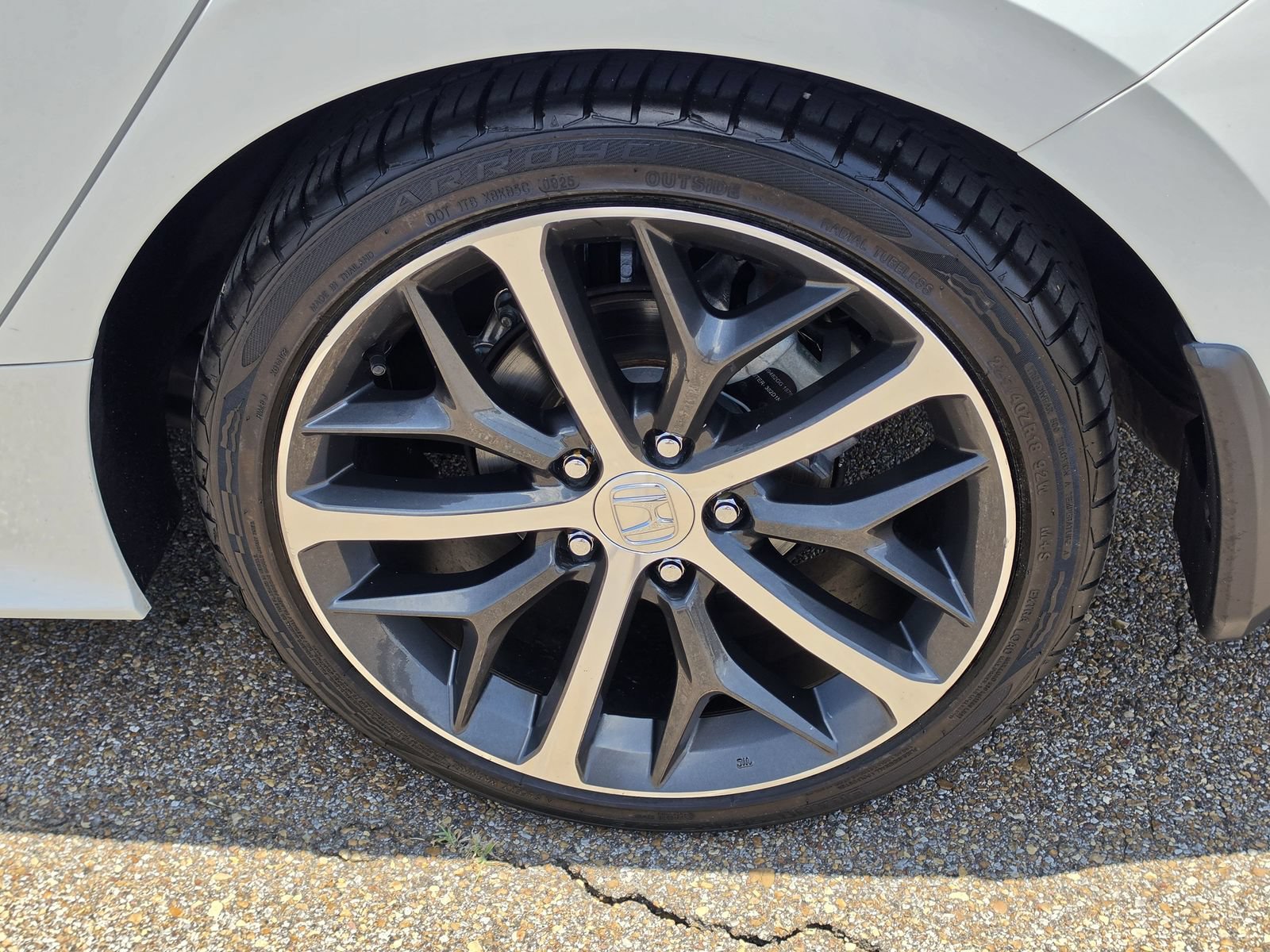 Used 2023 Honda Civic Touring image 29