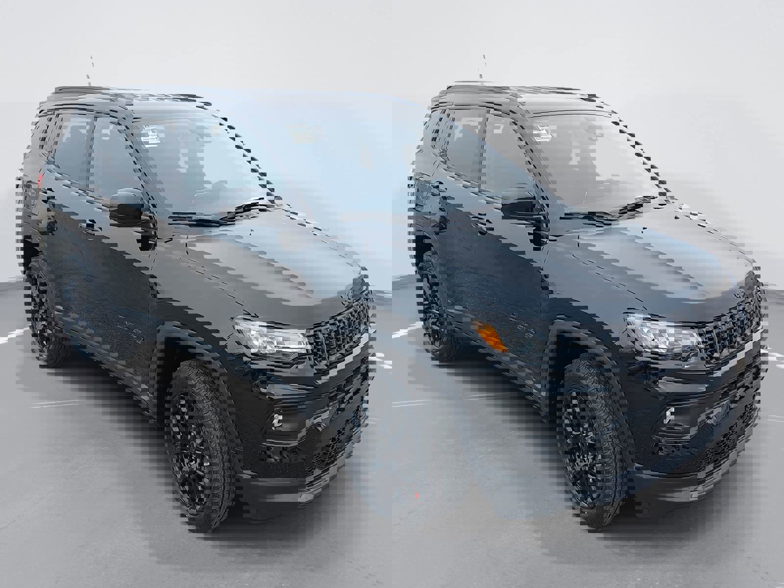 New 2026 Jeep Compass Latitude image 3