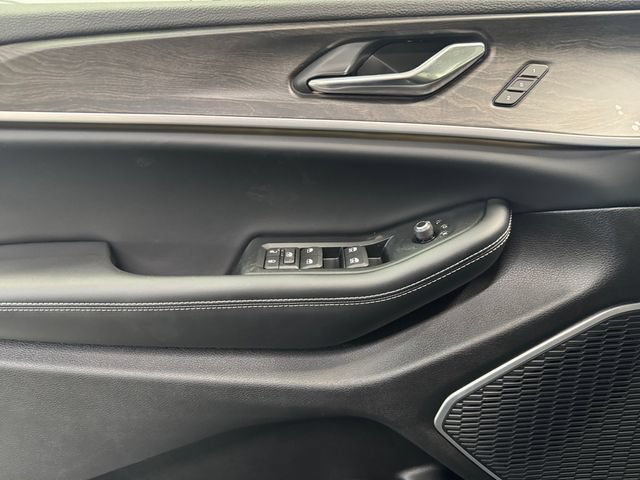 New 2026 Jeep Grand Cherokee L Limited AWD/4WD image 29