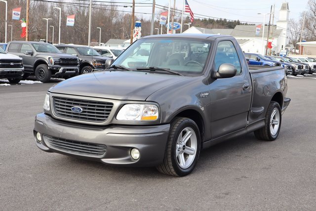 Used 2004 Ford F150 Lightning image 10