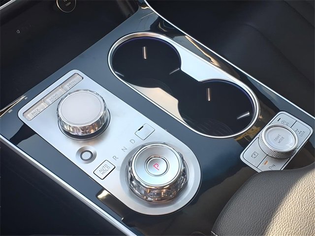 Used 2025 Genesis GV80 2.5T Standard image 13