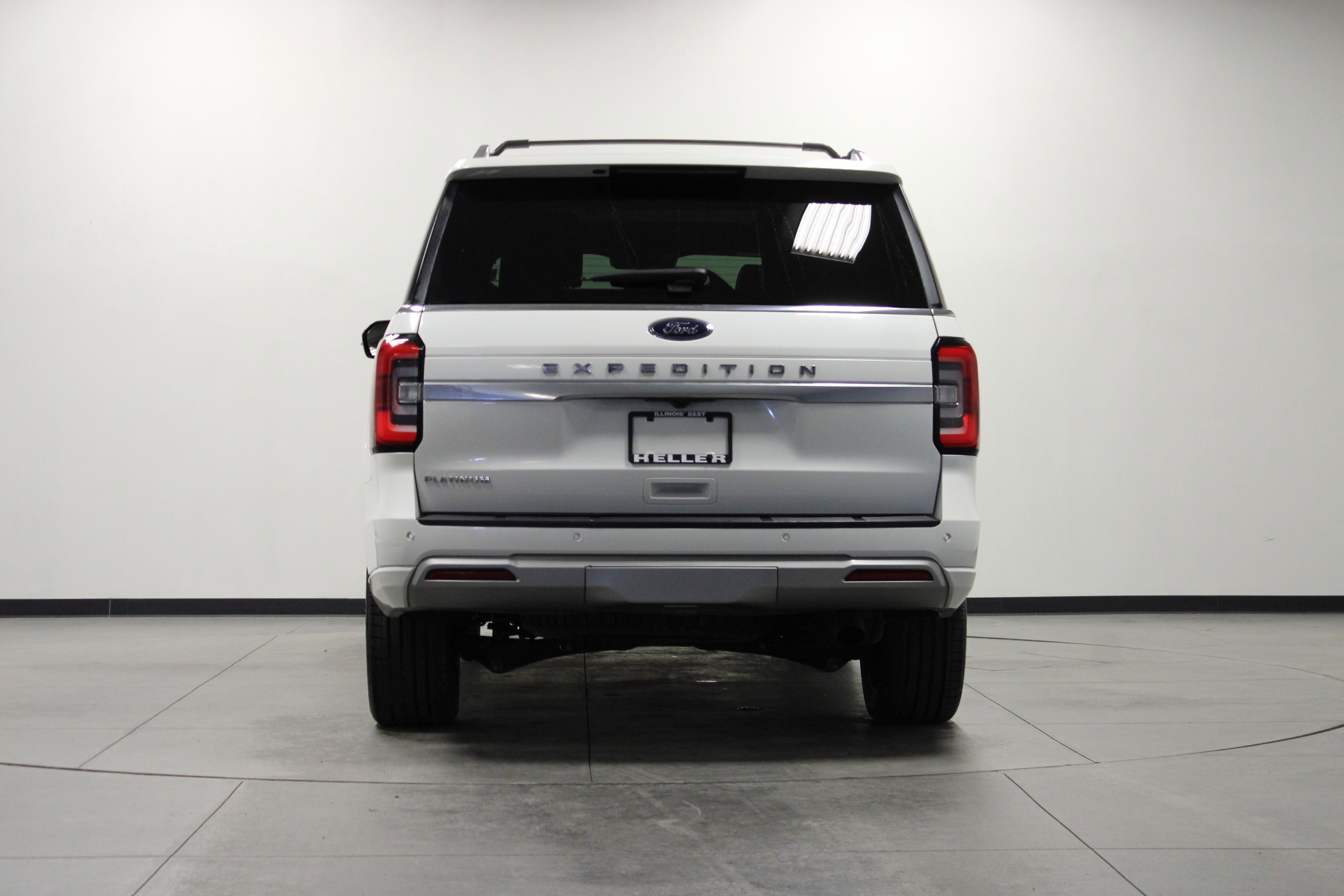 Used 2022 Ford Expedition Platinum image 5