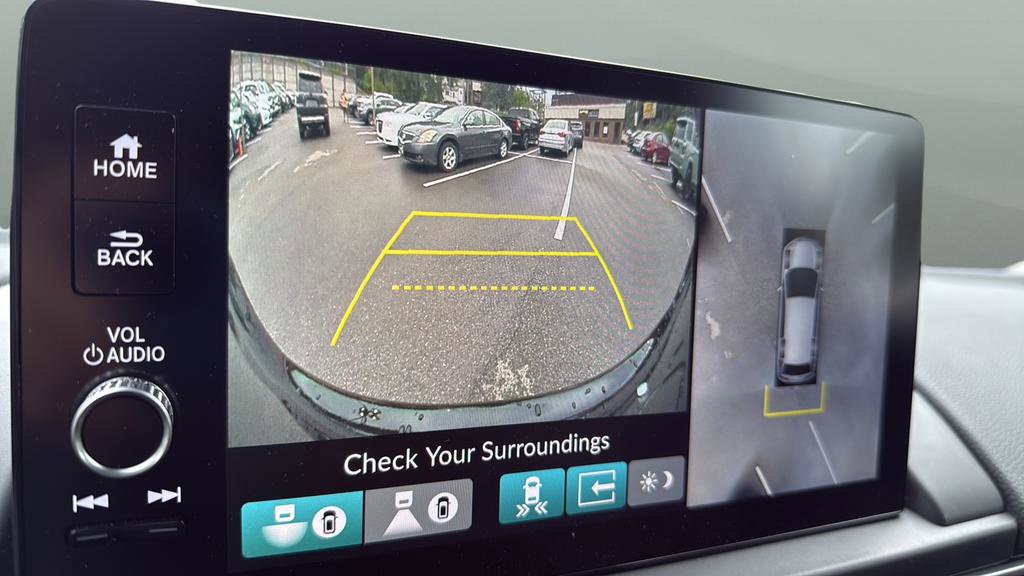 Used 2025 Honda Pilot Elite image 27