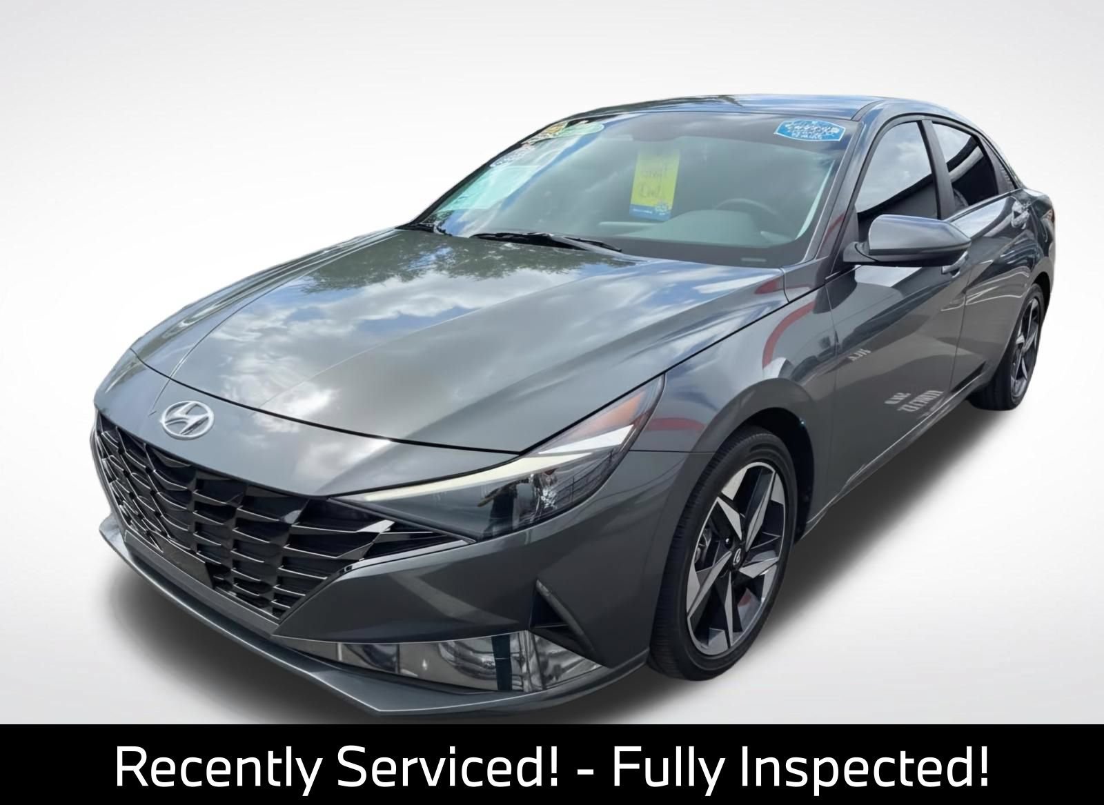 Used 2023 Hyundai Elantra Limited FWD image 3