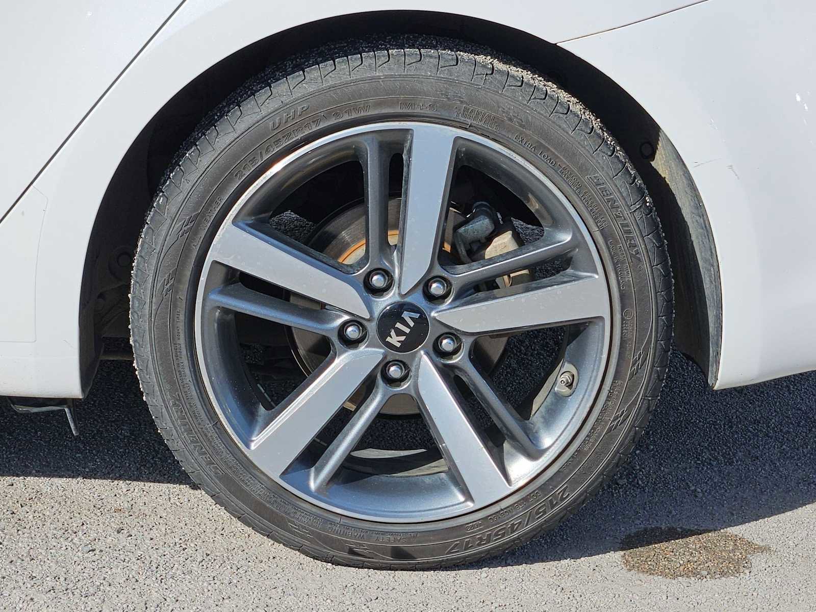 Used 2017 Kia Forte EX image 14