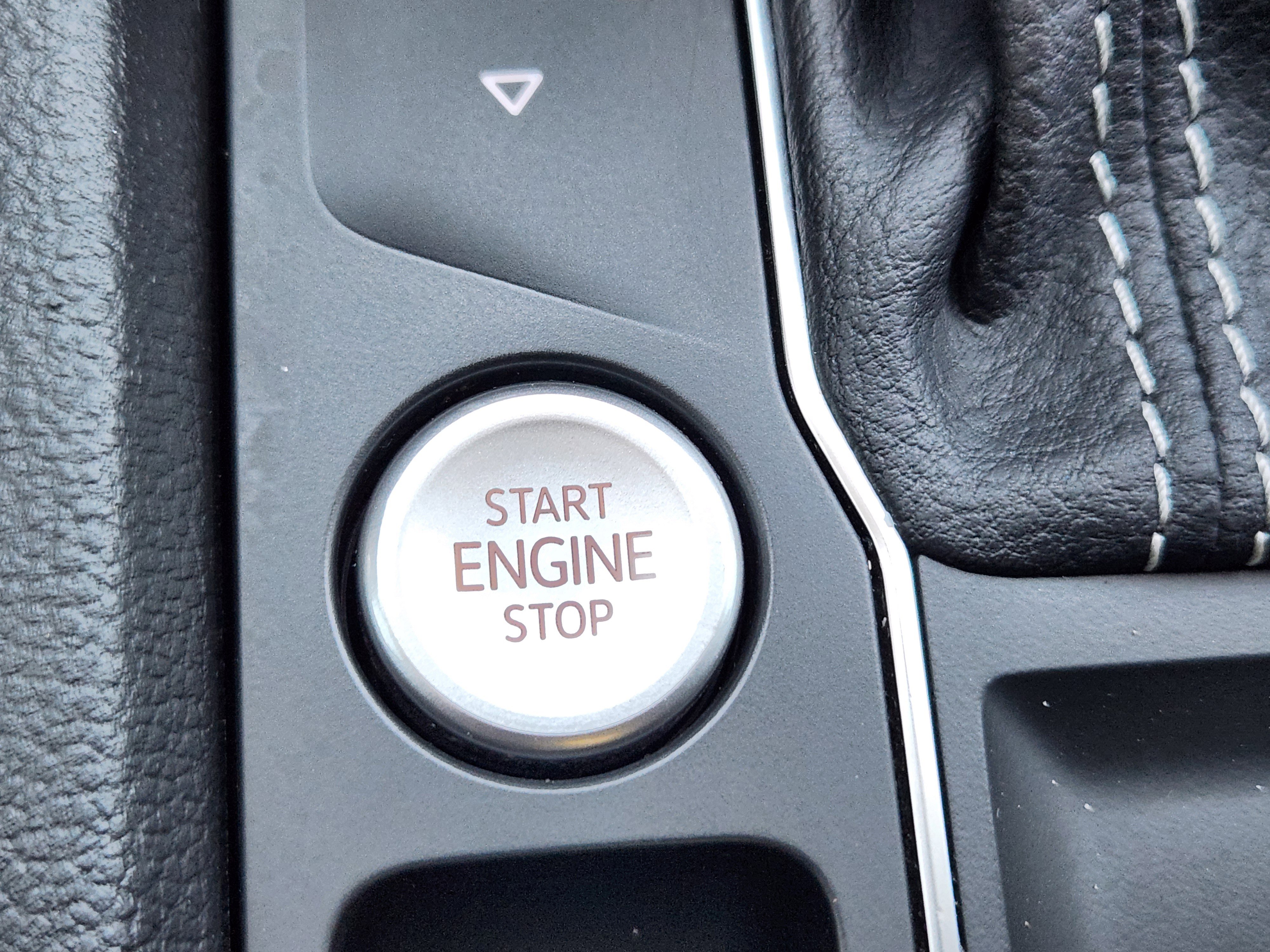 Used 2021 Volkswagen Atlas SEL image 21