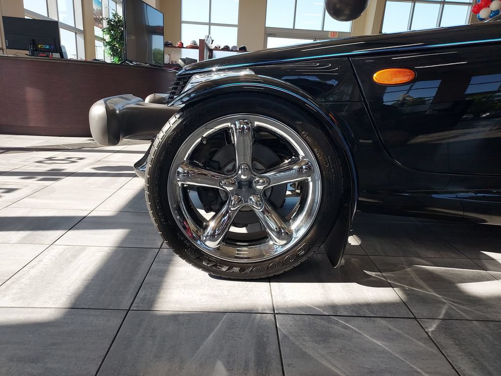 Used 1999 Plymouth Prowler RWD image 37