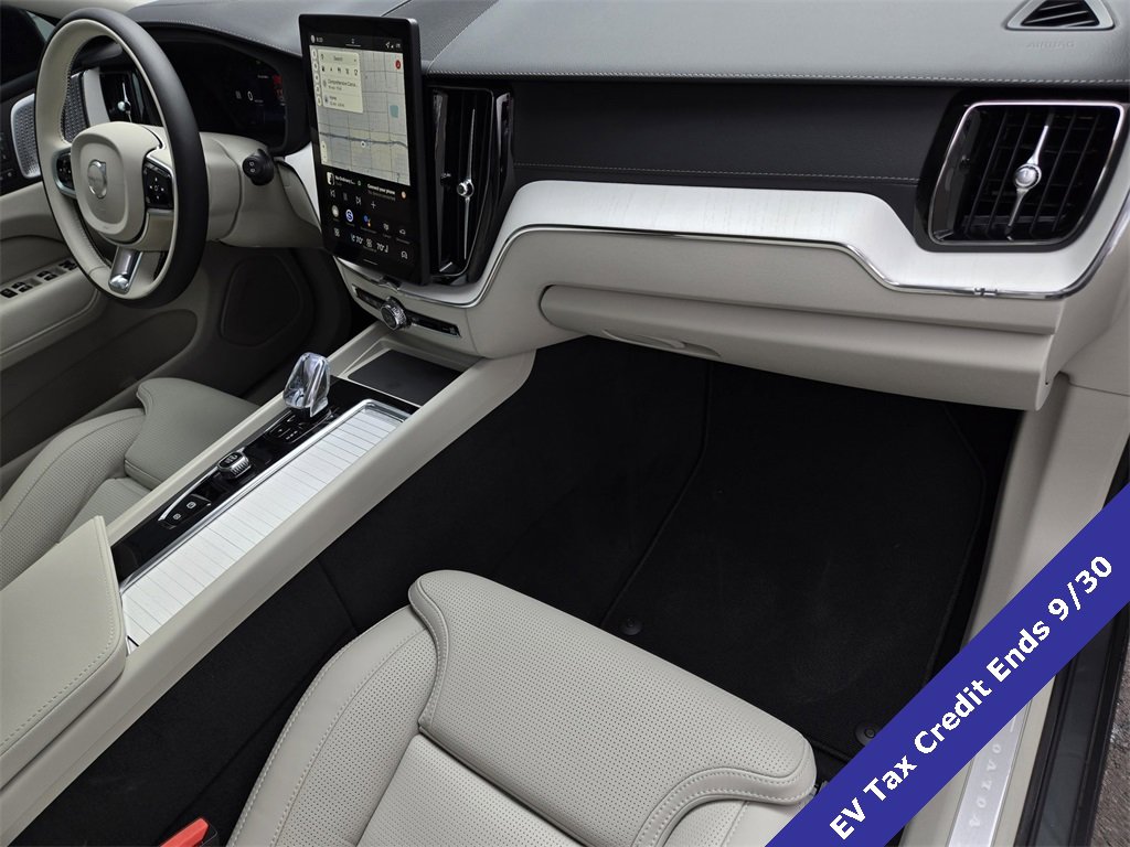 New 2026 Volvo XC60 T8 Ultra image 20