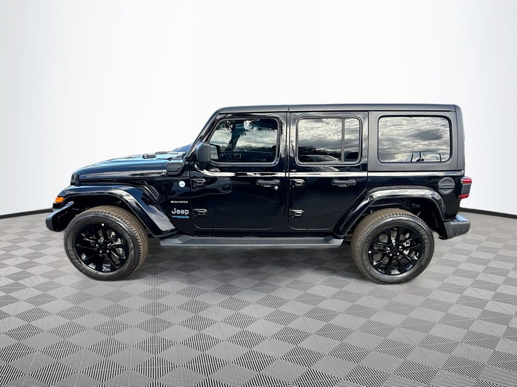 Used 2021 Jeep Wrangler Unlimited Sahara image 6