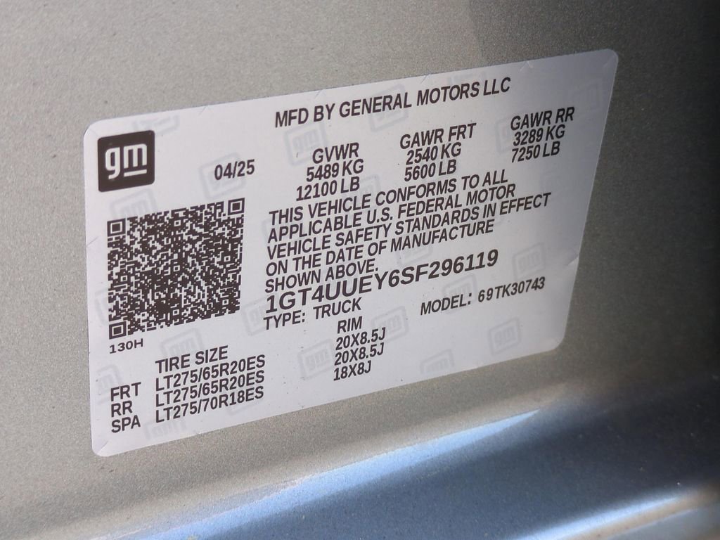 Used 2025 GMC Sierra 3500 SLT w/ SLT Premium Package image 26