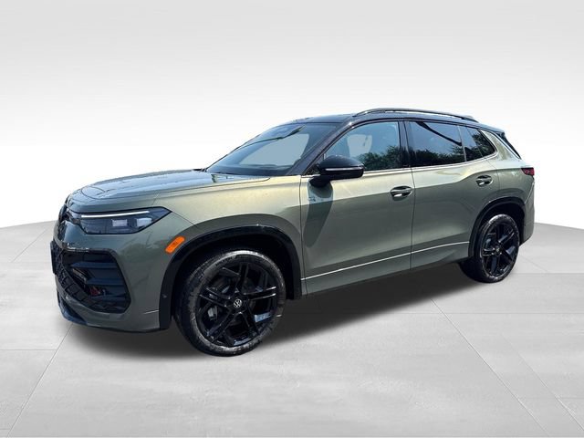 New 2026 Volkswagen Tiguan SE R-Line AWD/4WD image 3