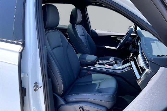 New 2026 Audi Q7 2.0T Premium AWD/4WD image 7