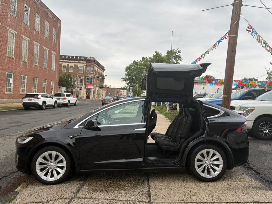 Used 2018 Tesla Model X 75D AWD/4WD image 20
